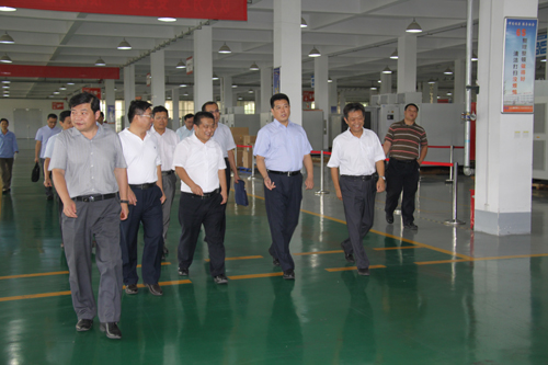 李伟:华体会（中国）要适应新形势发挥示范带头作用 