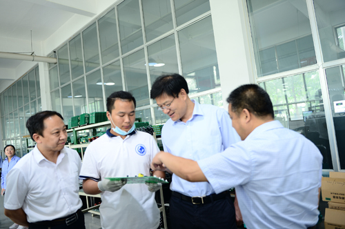 山东理工职业学院院长孙琪到华体会（中国）公司走访调研