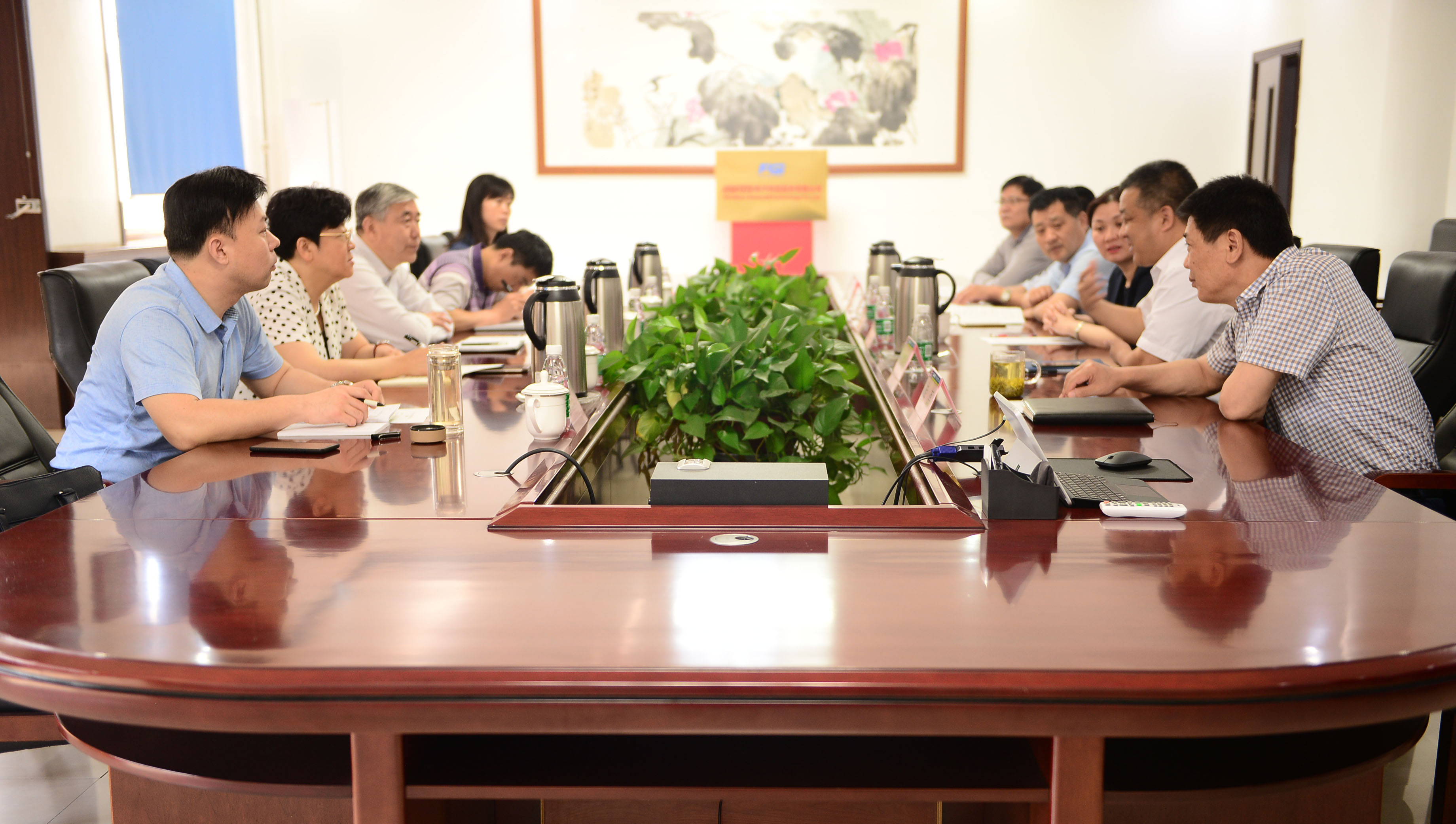 省属企业高质量发展服务队到华体会（中国）参观调研